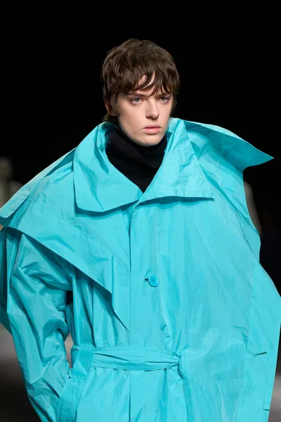 Look 67